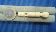 B35 Rare Petit Sifflet ancien