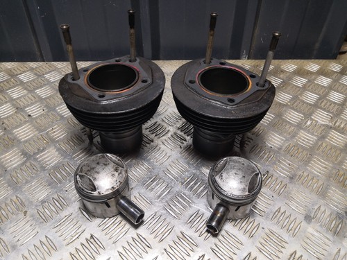 Paire cylindre pistons - de,