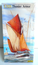 KIT HELLER   THONIER "ARMOR"   1/125è    COMPLET NON OUVERT   BOITE 36 x 19cm
