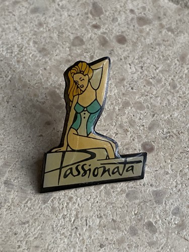 Pin passionata - pin’s, +