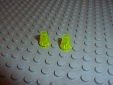 2 x TrneonGreen Cones ref 4589 LEGO / Sets 6979/6975/6977/7693/7659/6988/6989...