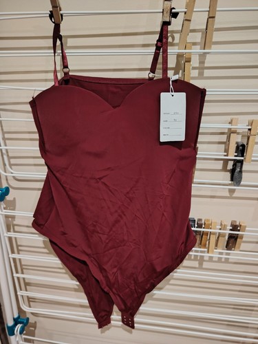 Body femme bordeaux une-pièce