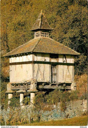 Carte postale pigeonniers - carte,