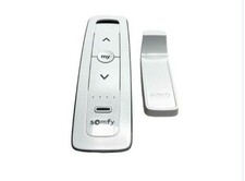 Télécommande 5 canaux pour le contrôle des volets roulants SOMFY ARTICLE DE S...