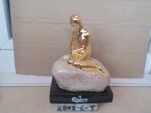 Figurine faience biere - figurine,