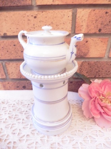 Ancienne tisaniere porcelaine - ancienne,