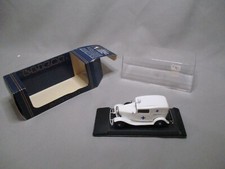 V793 ELIGOR FORD V8 1932 TUDOR