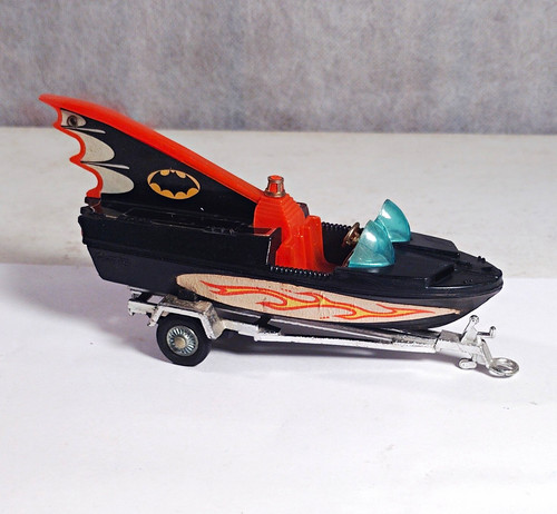Corgi toys glastron batman bat - glastron,