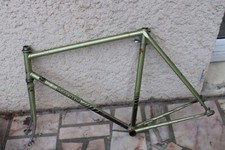 cadre motobécane reynolds 1970's 57 cm  (vélo ancien no peugeot )