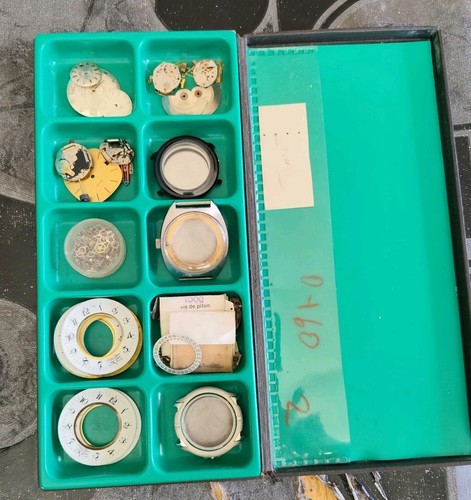 Lot fournitures - lot,