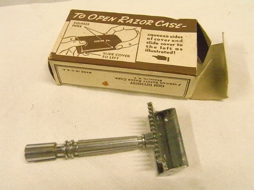 Ancien rasoir mécanique - rasoir, gem