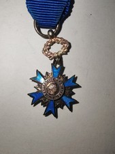 Rare Jolis Médaille Miniature