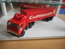Novoexport Kamaz 5410 + Remorque en Rouge au 1:43