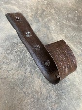 Ancien grand crochet en fer