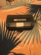 Coffret cliquet à douilles traversantes standard 1/2" 464.J1PB FACOM