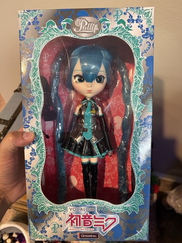 New pullip hatsune miku - hatsune,
