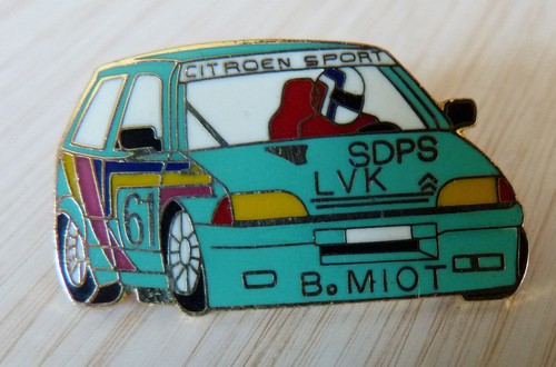 Pin voiture rallye citroen - pin's,