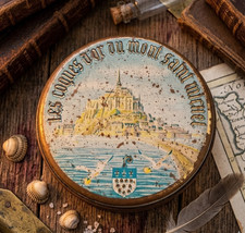 Boîte métal ancienne “Les