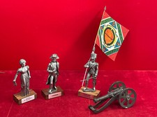 lot de 3 FIGURINE ETAINS DU