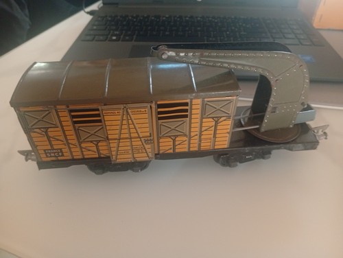 Wagon secours grue - secours,