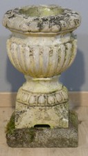 Vase de jardin en pierre blanche à godrons, jardinière, époque XIX ème