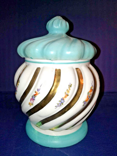 Pot couvert porcelaine - pot,