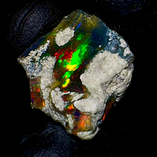 Opale noire brute - opale,