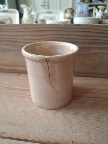 Ancien pot confiture - à, en