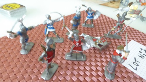 Lot soldats moyen âge - 9,