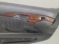 MERCEDES-BENZ E W211 Panneau