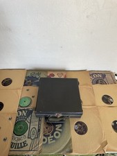 Lot de disques à aiguilles et boîte de transport 