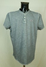 - HOMME HOLLISTER TOP T SHIRT