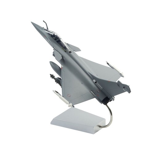Grande maquette avion - grande,