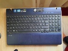 Sony VAIO VPCEH2J1E |