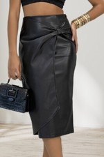 Jupe crayon en simili cuir