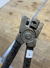 n° 770 old tool,OUTIL ANCIEN, pince à Plomb Pas De Marquage