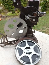 Projecteur américain Keystone A-74, 16mm 1932. Pour pièces ou restauration.