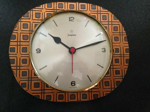 Superbe horloge formica - superbe,