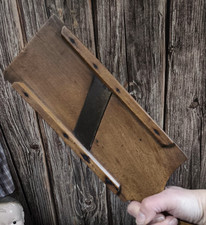 Ancienne mandoline de cuisine en bois 