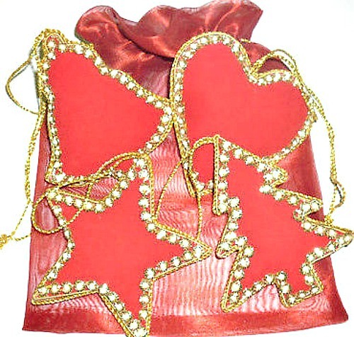 Brillantes rouge suspendu - brillantes,