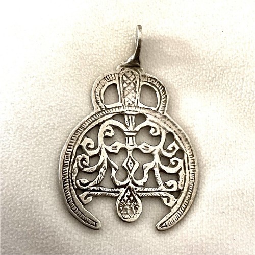 Fibule pendentif berbère - pendentif, en