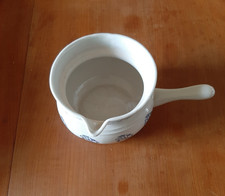 Pot à lait ancien en faïence