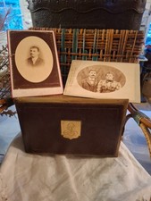 Ancien Album photos en cuir  et laiton fin 19e siècle  monogramme