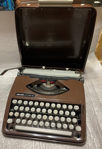 Olivetti lettera - lettera, 82