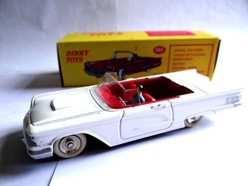 Dinky toys atlas ford - dinky,