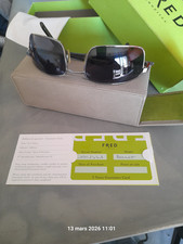 Lunettes de soleil FRED