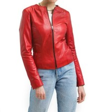 Veste rouge à la mode basique