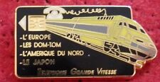 RARE PIN'S TRANSPORT TGV JAUNE TRAIN SNCF TELEPHONE ZAMAC BALLARD FOND DORE 