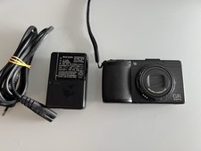 Ricoh GR DIGITAL III 10 Mpix Appareil Photo Numérique Compact - Noir
