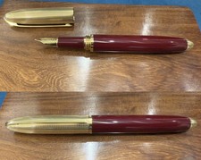 Louis Vuitton fountain Pen Doc Burgundy Laquered - Stylo Plume Bordeaux Laqué